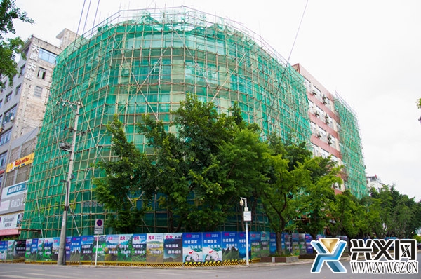 桔山街道办开展文明施工巡查整治工作(图文)