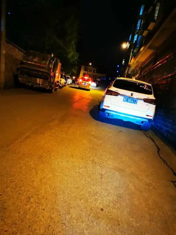 【不文明曝光台】第4期:热心市民拍摄曝光的不文明现象！