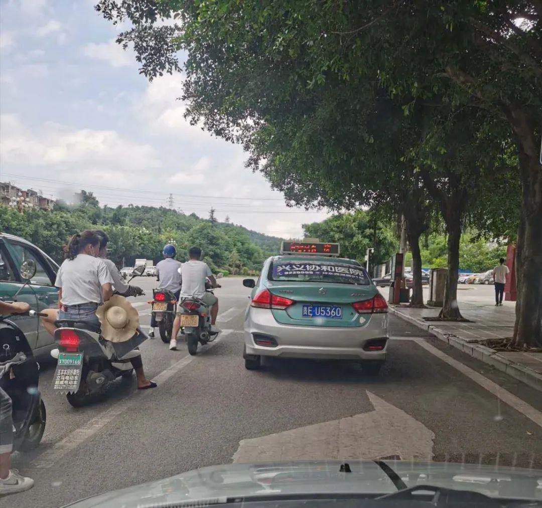 【不文明曝光台】第6期：文明兴义监督员无处不在！(图文)