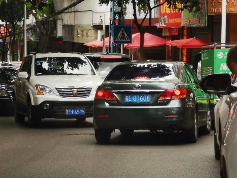 【不文明曝光台】第6期：文明兴义监督员无处不在！(图文)