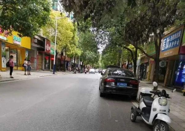 【不文明曝光台】第6期：文明兴义监督员无处不在！(图文)