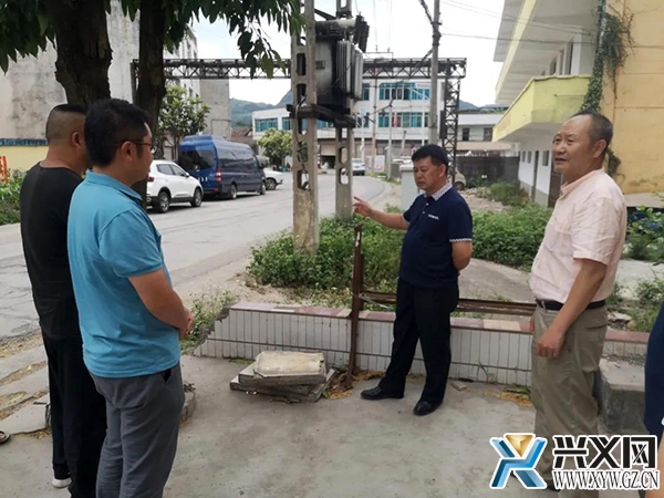 熊和金率队到木贾街道办督导“三创”工作(图文)