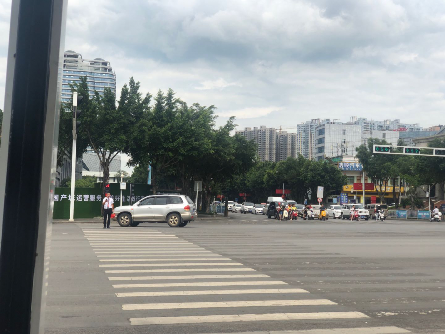 曝光台│乱停乱放、强行加塞……兴义这些不文明行为被曝光