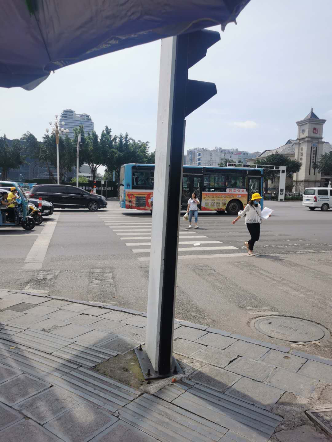 曝光台│乱停乱放、强行加塞……兴义这些不文明行为被曝光