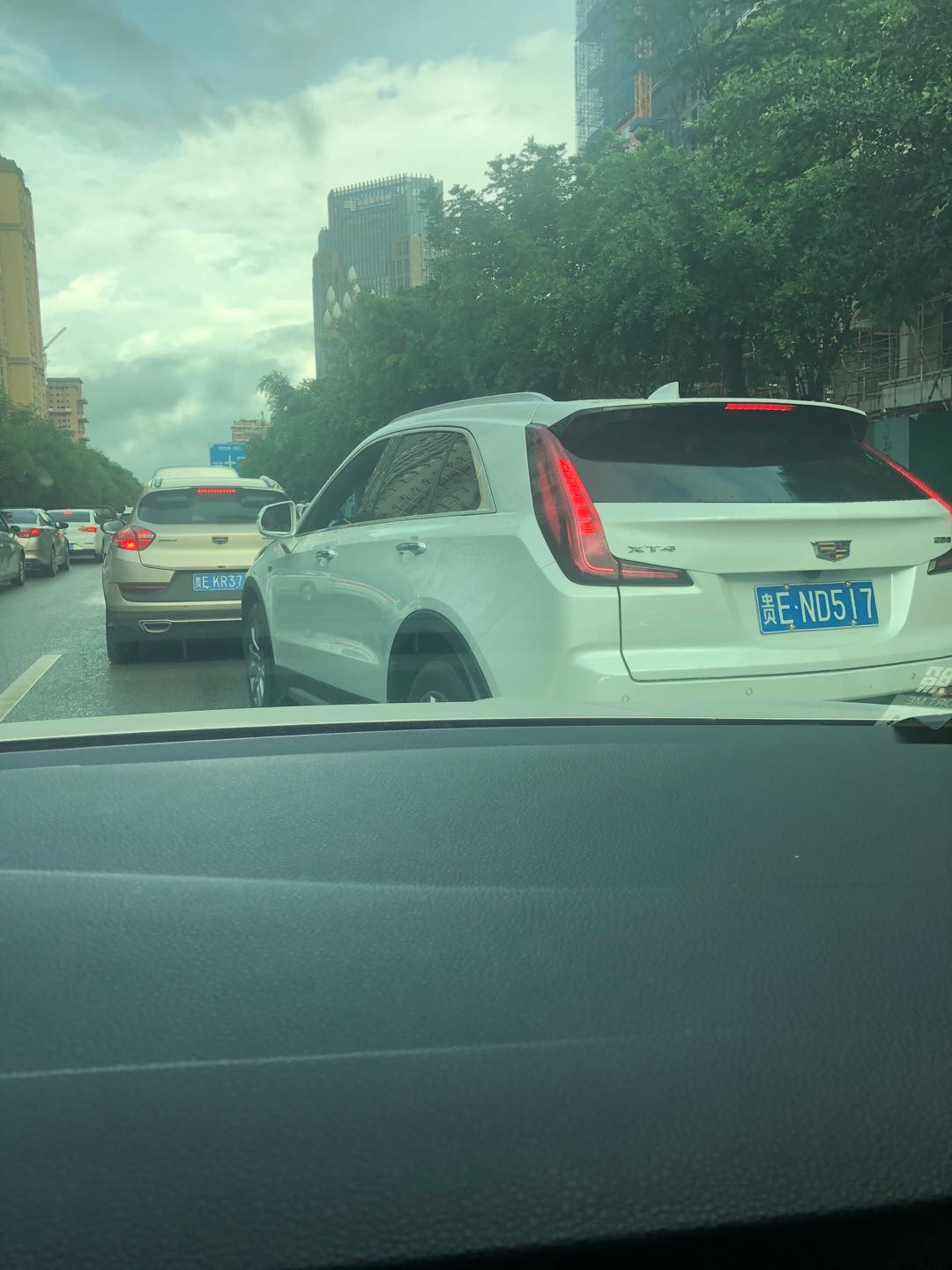 曝光台│乱停乱放、强行加塞……兴义这些不文明行为被曝光