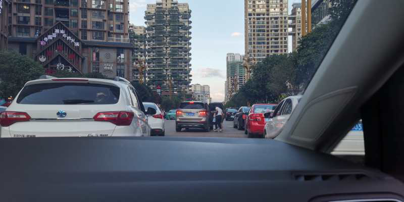 曝光台│乱停乱放、强行加塞……兴义这些不文明行为被曝光