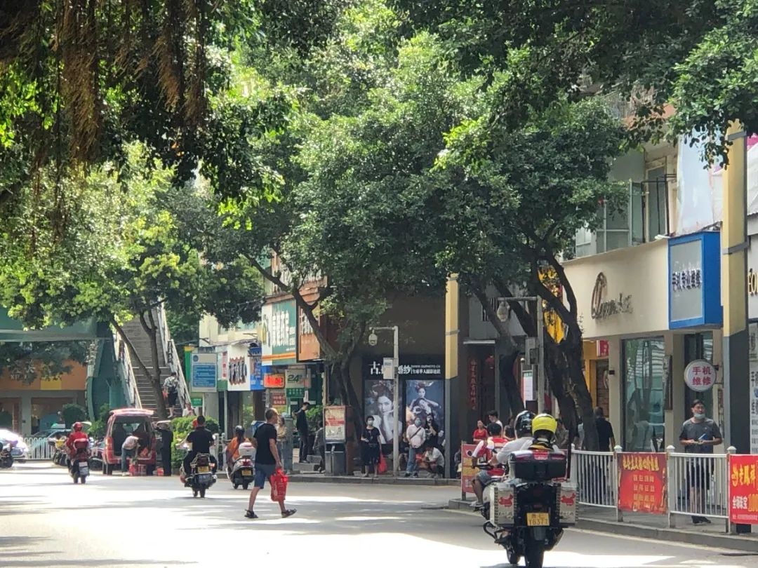 【不文明曝光台】第10期：车辆随意违停、任性加塞，公共场所不文明行为？曝光！！