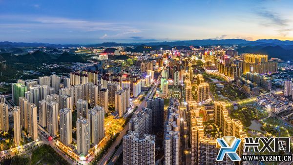 【辉煌四十年 奋进黔西南】兴义：建设超过百万人口中心城市(图6)