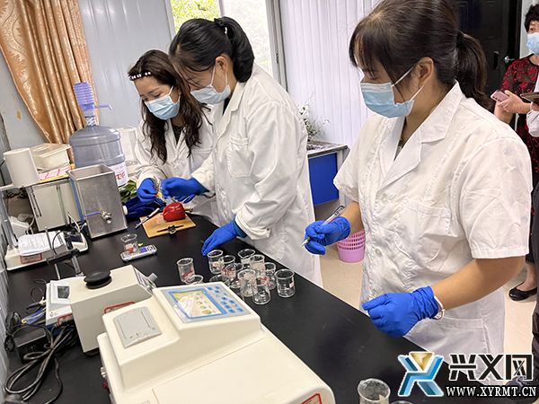 兴义市市场监督管理局保障蔬菜安全 筑牢疫情防线(图3)