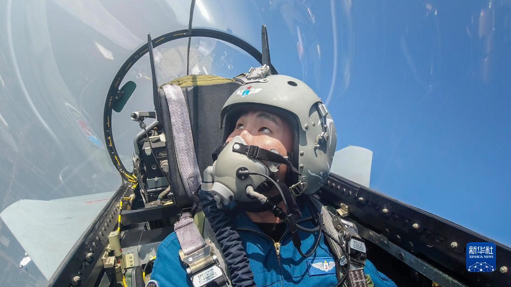 奋进新征程 建功新时代·非凡十年丨中国特色强军之路的时代答卷——新时代推进国防和军队建设述评(图2) 奋进新征程 建功新时代·非凡十年丨中国特色强军之路的时代答卷——新时代推进国防和军队建设述评(图2)