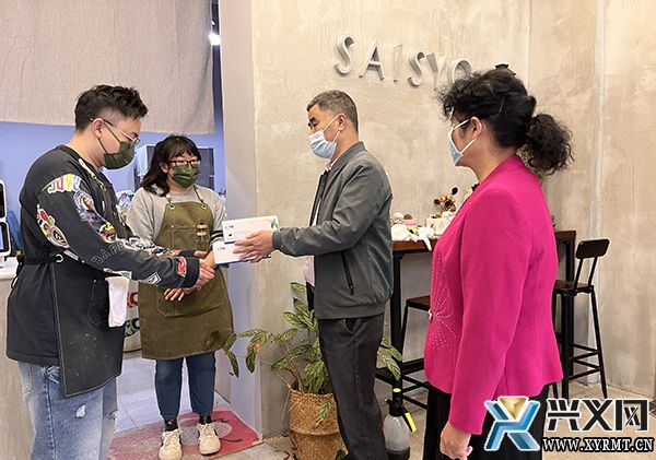 省台联调研组到兴义义龙考察调研(图2)