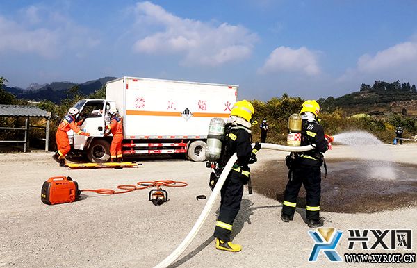 2022年围山湖水库突发环境事件应急演练举行(图3)