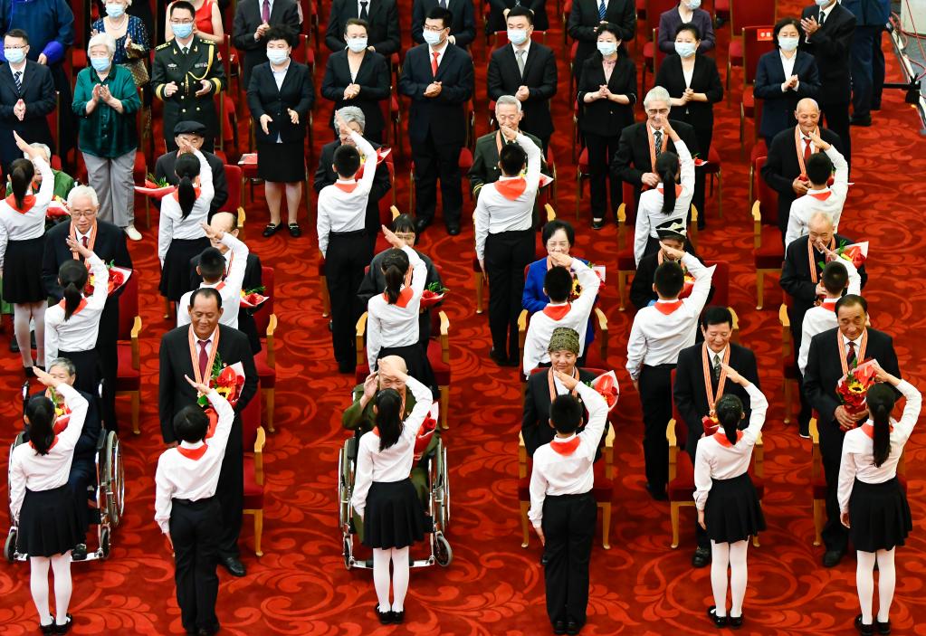 维护宪法权威的重要实践——走近中国特色功勋荣誉表彰制度体系(图3)