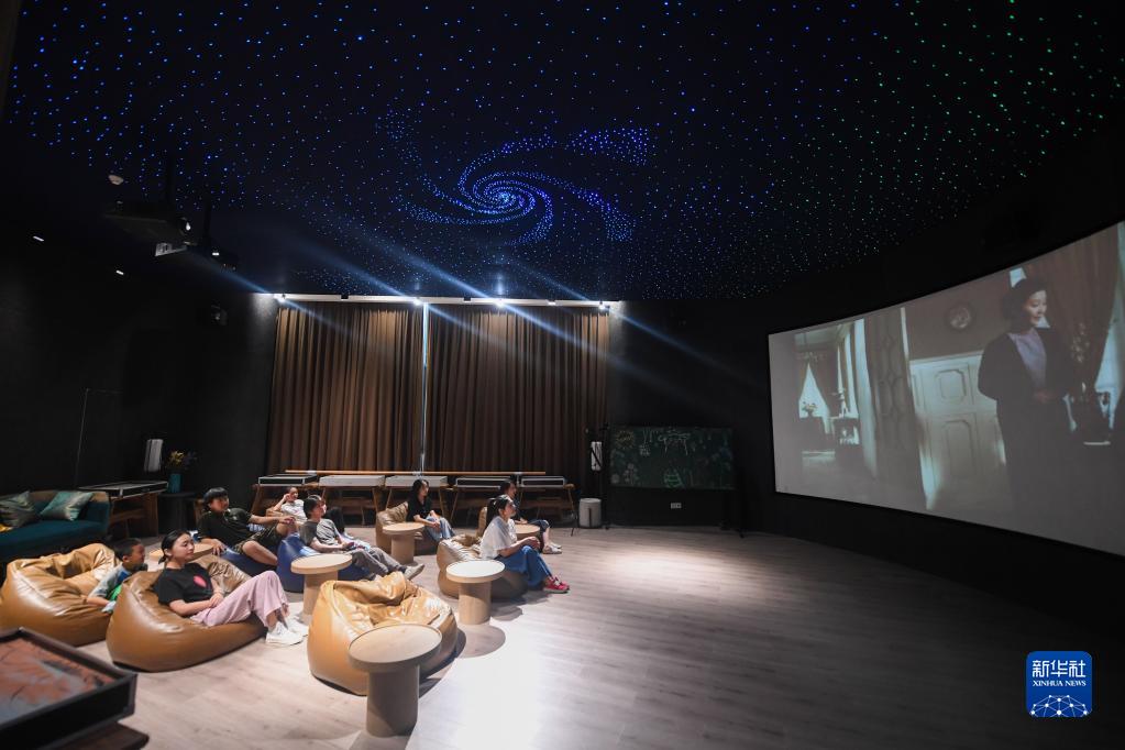 新时代新征程新伟业丨铸就社会主义文化新辉煌——各地贯彻落实党的二十大精神推进文化自信自强观察(图6) 新时代新征程新伟业丨铸就社会主义文化新辉煌——各地贯彻落实党的二十大精神推进文化自信自强观察(图6)