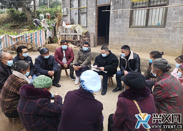 【深入学习贯彻党的二十大精神】新桥镇高普陇村：进村入户宣讲让党的二十大精神飞入寻常百姓家(图1)