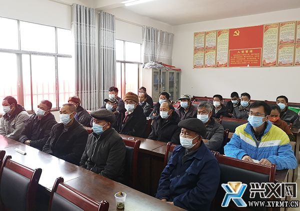 【深入学习贯彻党的二十大精神】新桥镇高普陇村：进村入户宣讲让党的二十大精神飞入寻常百姓家(图2)