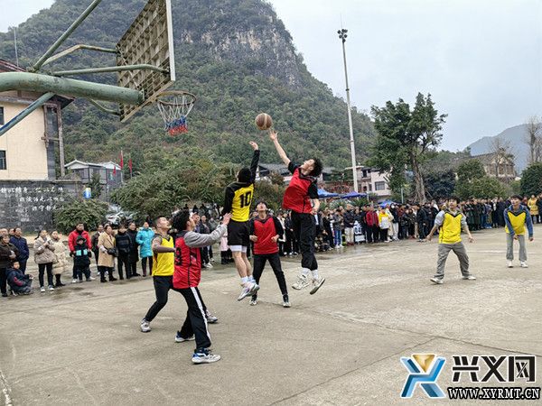 【网络中国节·春节】过年丨楼纳:文体活动闹新春 欢乐喜庆年味浓(图1) 【网络中国节·春节】过年丨楼纳:文体活动闹新春 欢乐喜庆年味浓(图1)