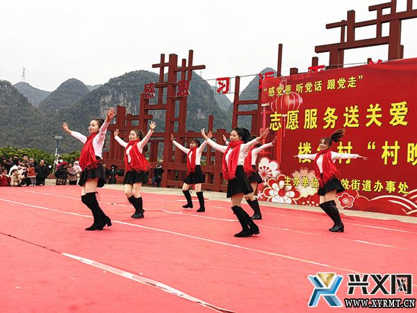 【网络中国节·春节】过年丨楼纳:文体活动闹新春 欢乐喜庆年味浓(图2) 【网络中国节·春节】过年丨楼纳:文体活动闹新春 欢乐喜庆年味浓(图2)