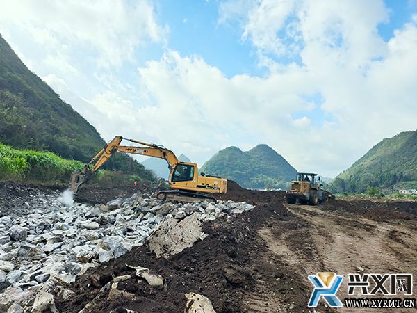 【新时代新征程新伟业】万屯镇：围绕“四新”主攻“四化” 奋力开创兴业强镇新局面(图3)