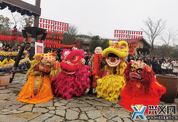 【网络中国节·元宵】义龙新区：上元灯会闹元宵 “大明边屯”观盛景(图2)