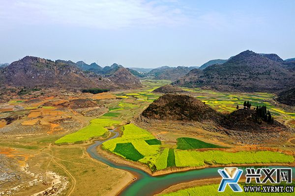 【康养胜地 人文兴义】马鞭田村：乡村美景引客来(图1)