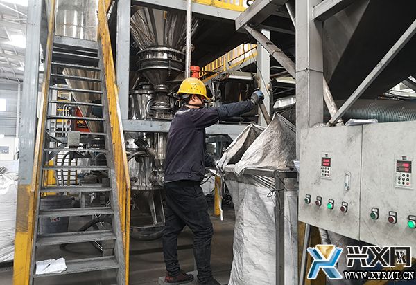 【新时代新征程新伟业】贵州鑫茂新能源：生产建设忙(图1)