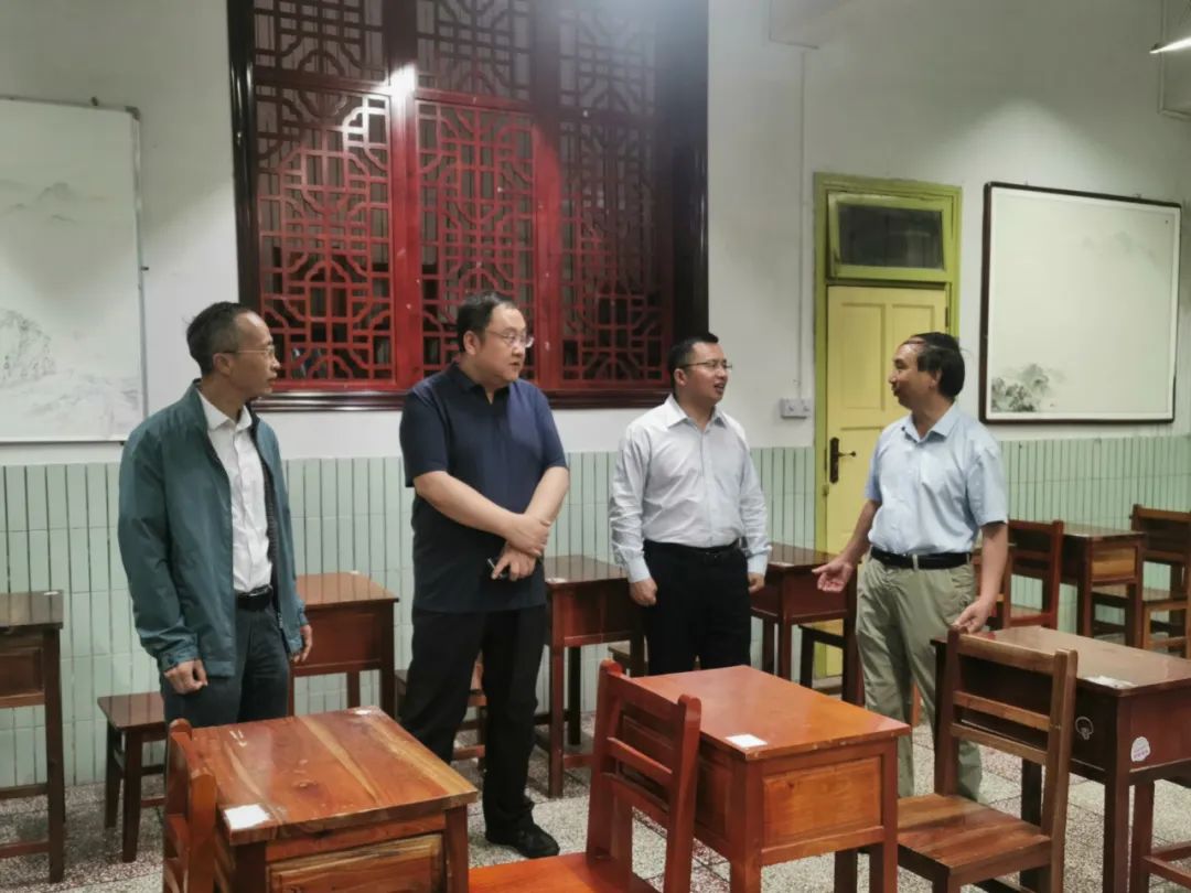 顾先林田涛率队调研高考准备工作(图3)