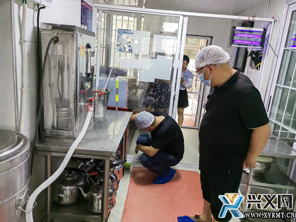 兴义市开展民办非企业学校专项督查(图2)