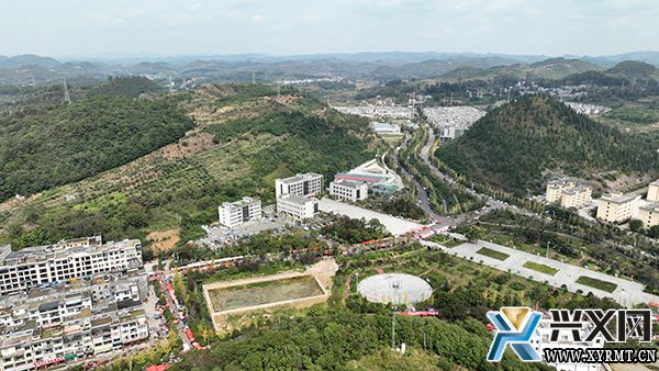 【念好“养牛经” 做强“牛经济”】万屯镇：写好“牛文章” 做强“牛经济” 全力打造“肉牛小镇”(图5)