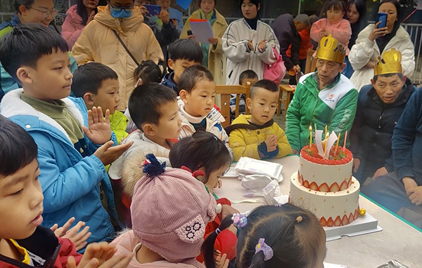 兴义市义龙新区举行2023年“12·5”国际志愿者日志愿服务集中示范活动(图5)