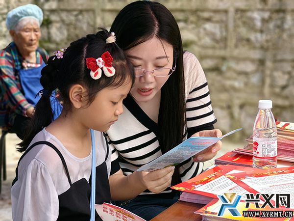 “法律进乡村”法治宣传活动走进仓更镇戈厂村(图1)