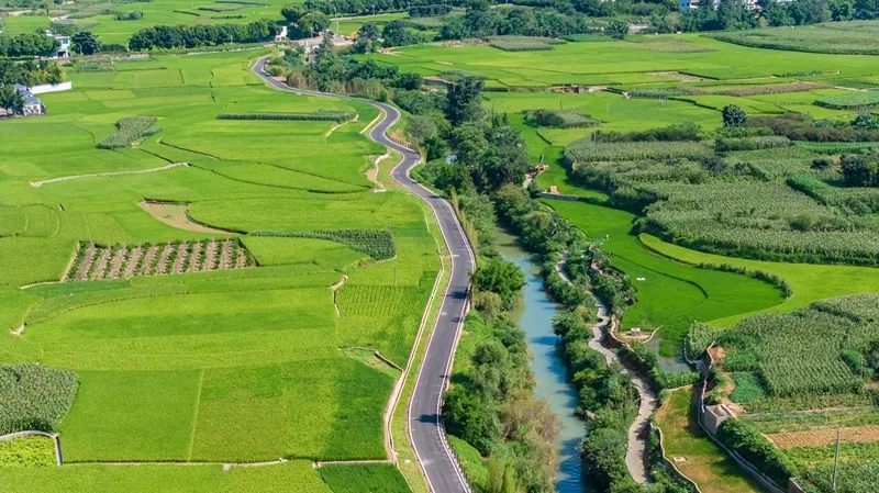 一条河流与一个村庄的世纪之变 || 写在2024山旅会召开之际(图16)