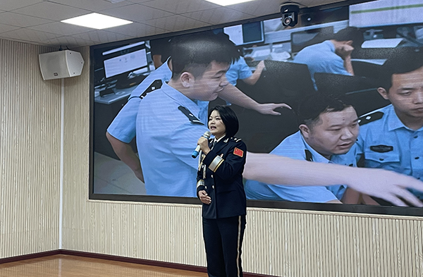 “人民公安从这里走来”兴义公安故事讲述会举行_兴义网