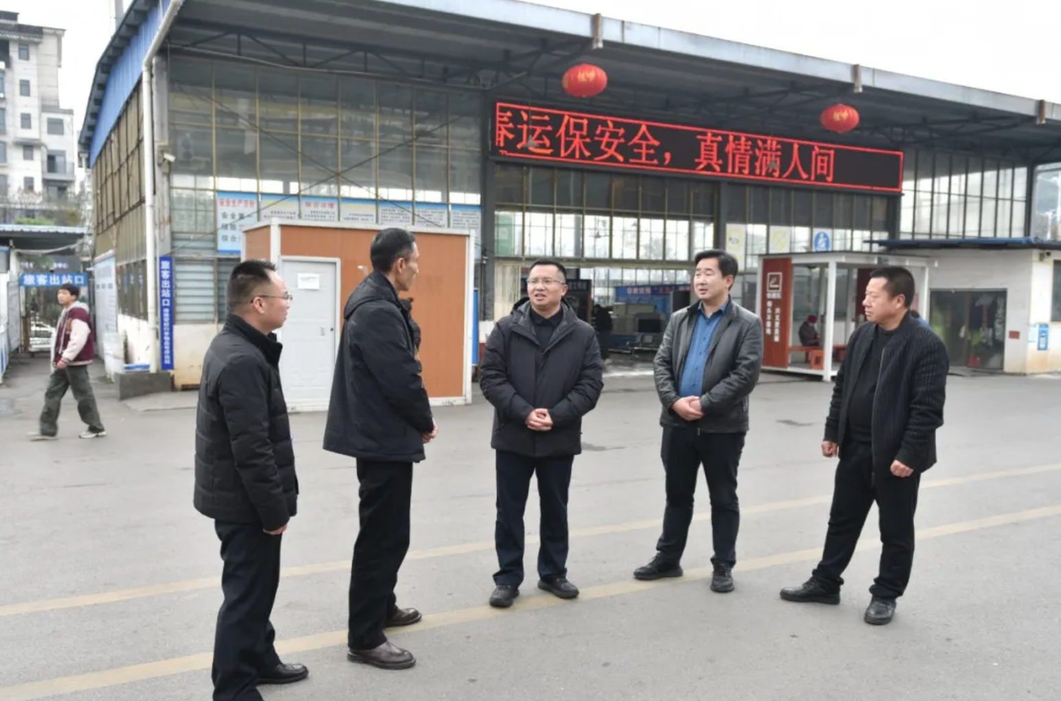 顾先林调研督导全市春节期间安全稳定工作(图3) 顾先林调研督导全市春节期间安全稳定工作(图3)