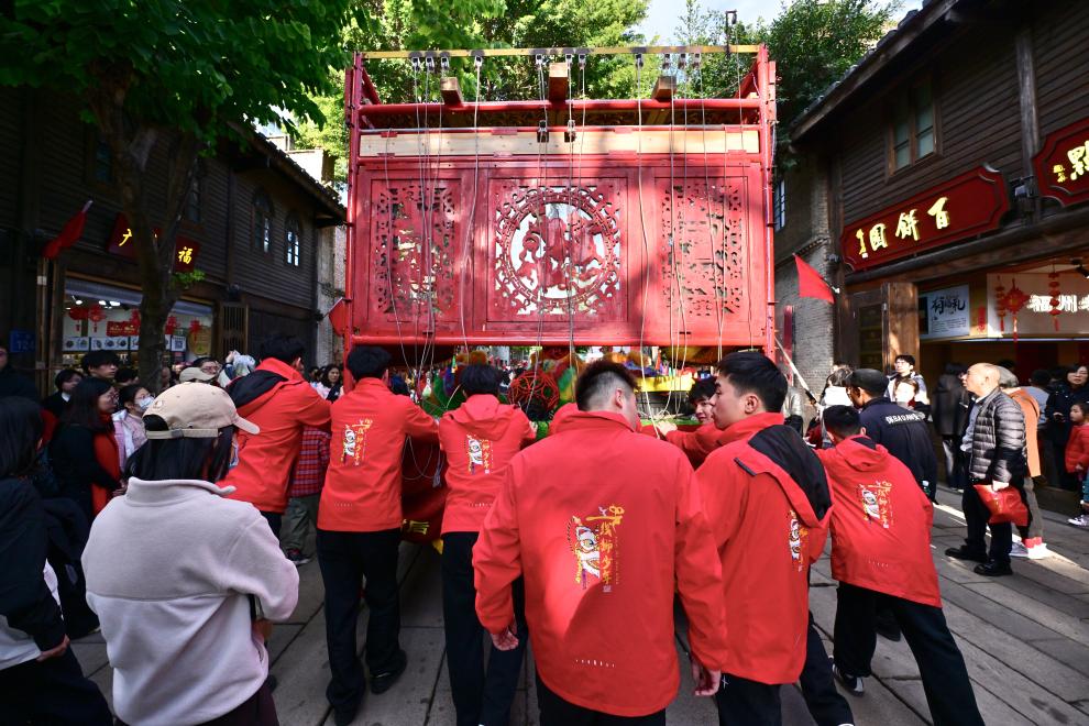 文化中国行·镜头里的非遗年｜线狮少年舞新春(图25)