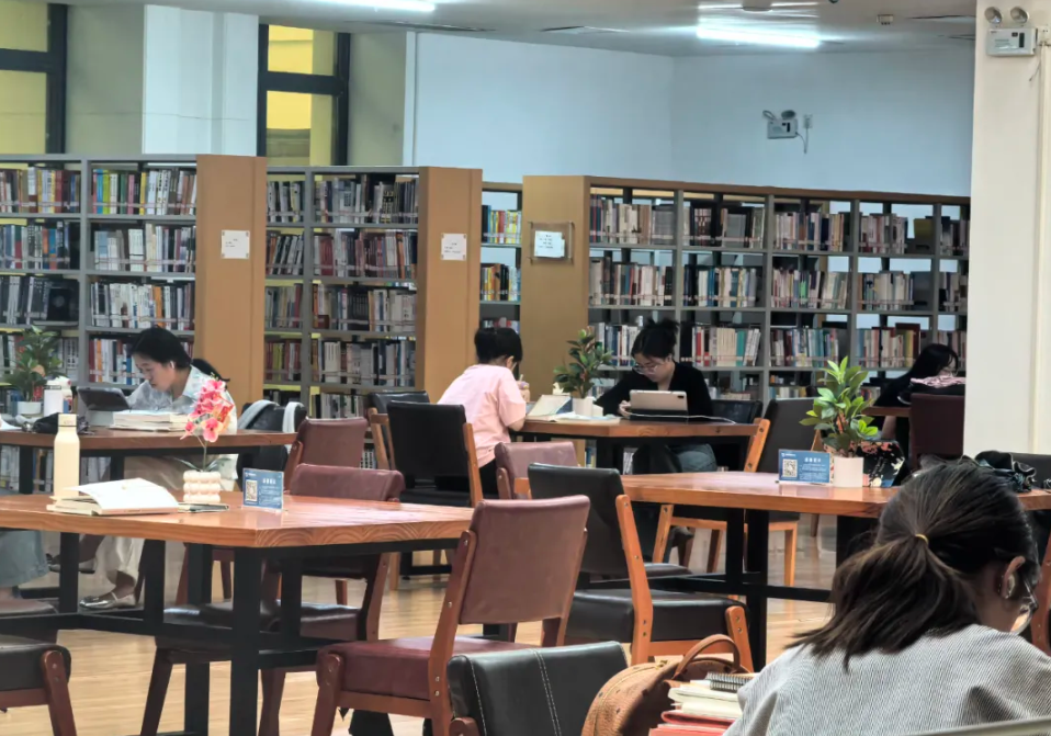 黔西南州创新开展阅读活动掀起全民阅读热潮(图3)