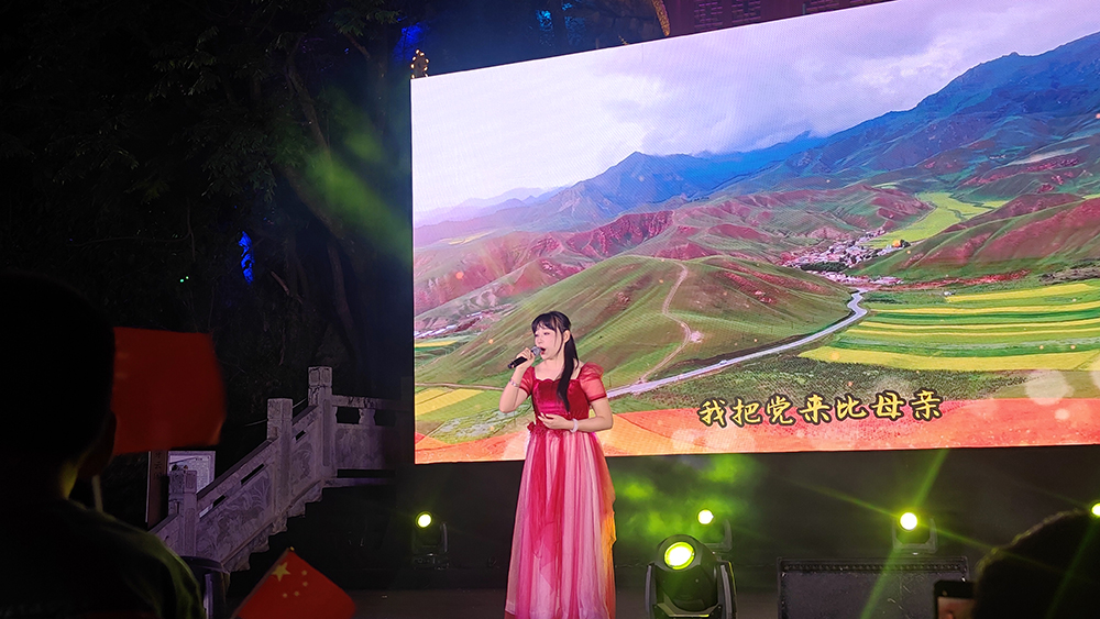 “加油之声”国防动员宣传音乐会在大佛坊唱响(图3)