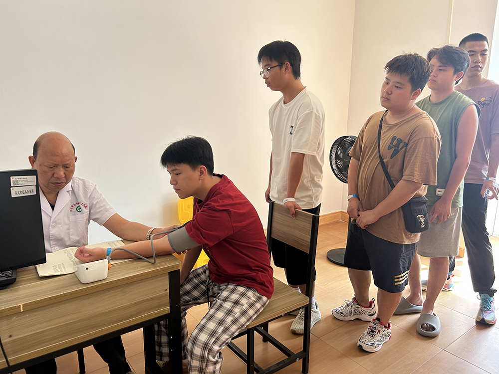 兴义市2025年下半年征兵体检工作启动(图2)