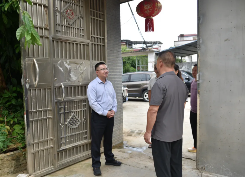 顾先林到部分乡镇（街道）调研乡村振兴、产业发展等工作并开展下访(图5)