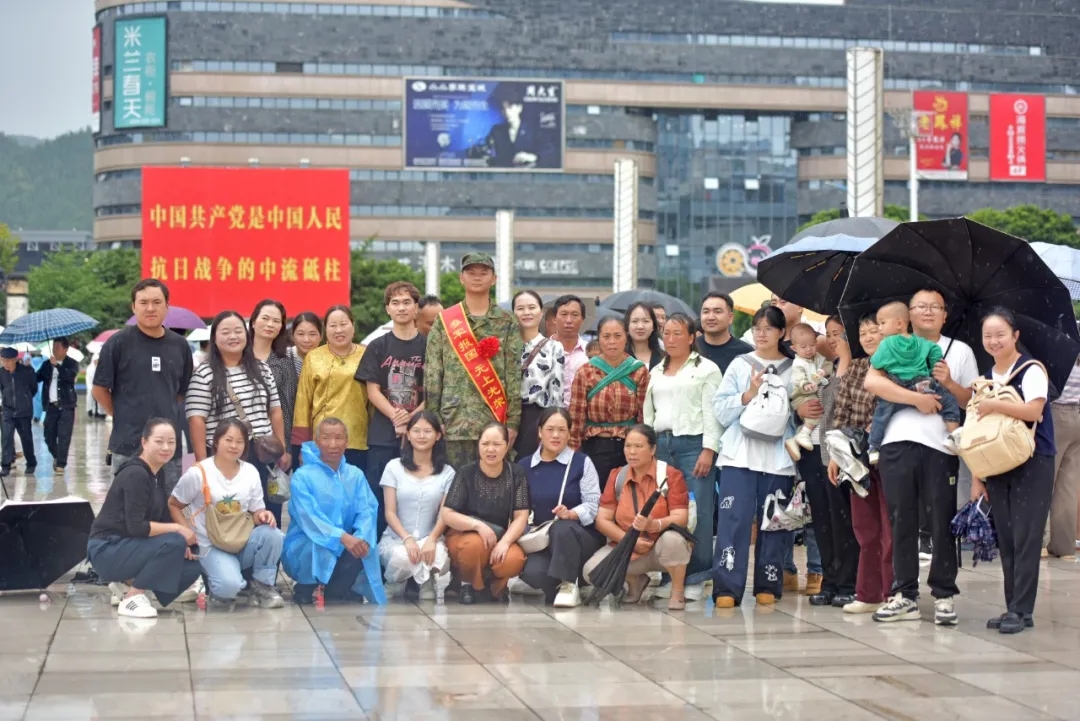 黔西南州：送新兵 踏征程 热血铸魂赴军营(图9)