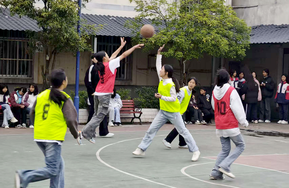 白碗窑镇中学举行纪念一二·九运动系列活动(图3)