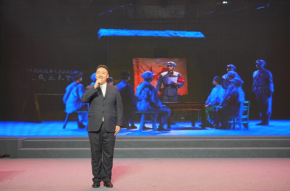 2025年左右江革命老区红色旅游精品线路研学活动启动(图2)