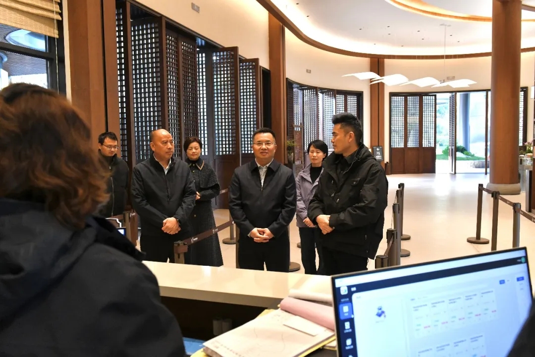 顾先林调研督导节前旅游及水上交通安全工作(图2)