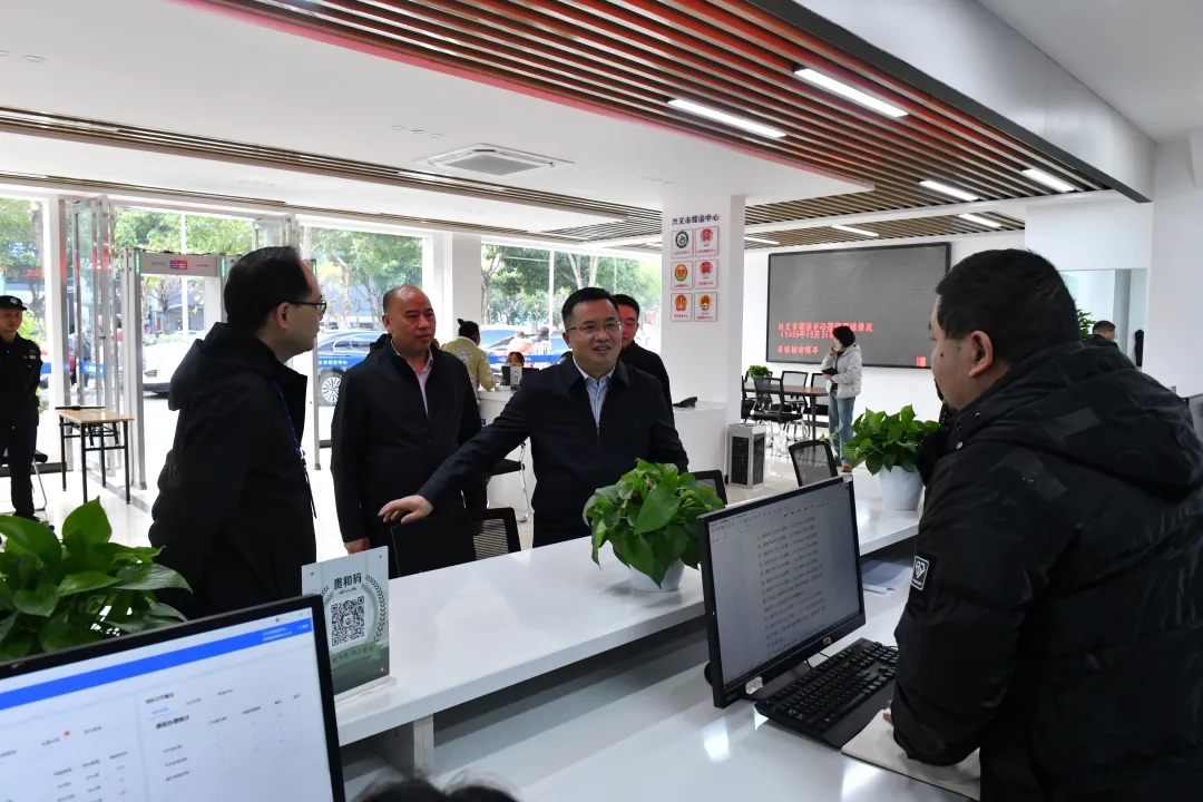 顾先林调研检查节前安全稳定工作(图3)