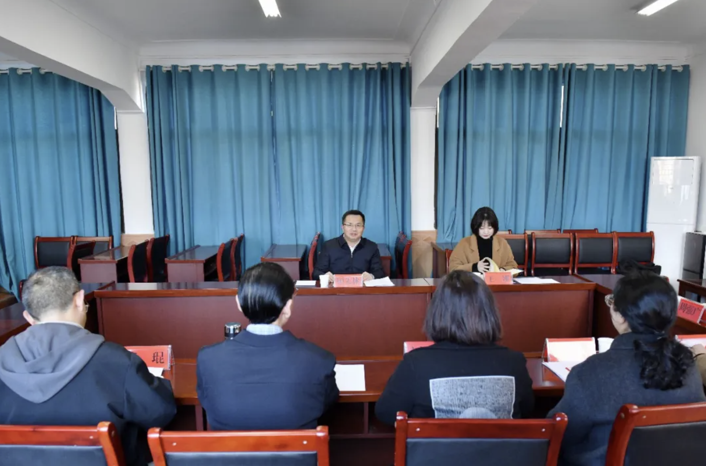 顾先林到市文联、团市委宣讲并调研(图2)