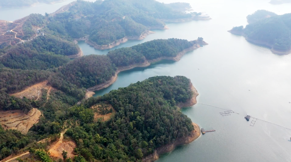 黔西南：科技赋能 织密森林草原“防护网”(图2)