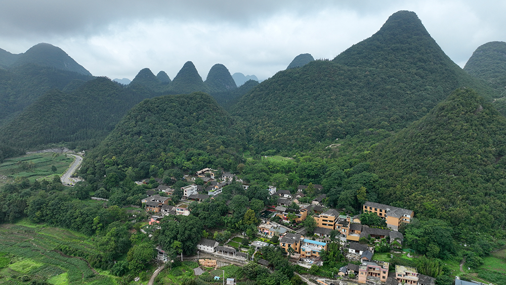 兴义：借政策东风 全力建设一流旅游城市(图3)