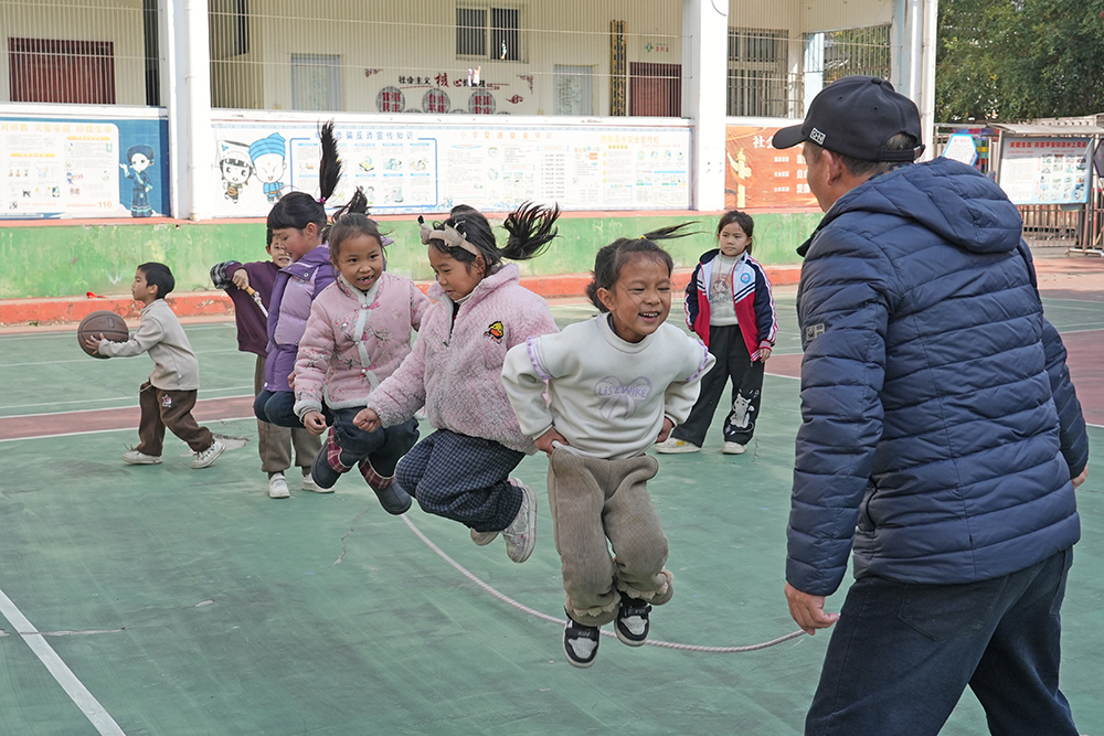 一条水上“直通车” 护航百名孩子上学路(图7)