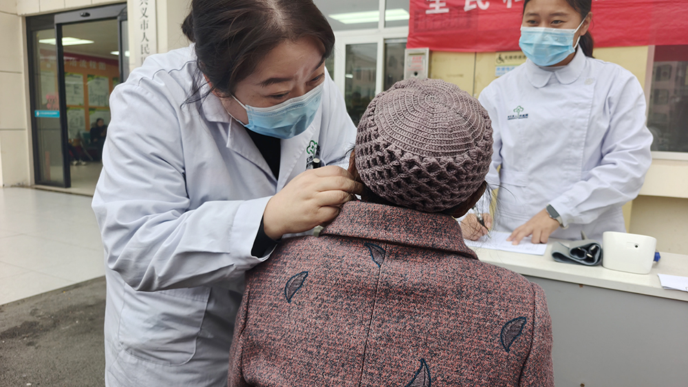 “爱耳月”义诊活动走进桔山街道社区卫生服务中心(图2)