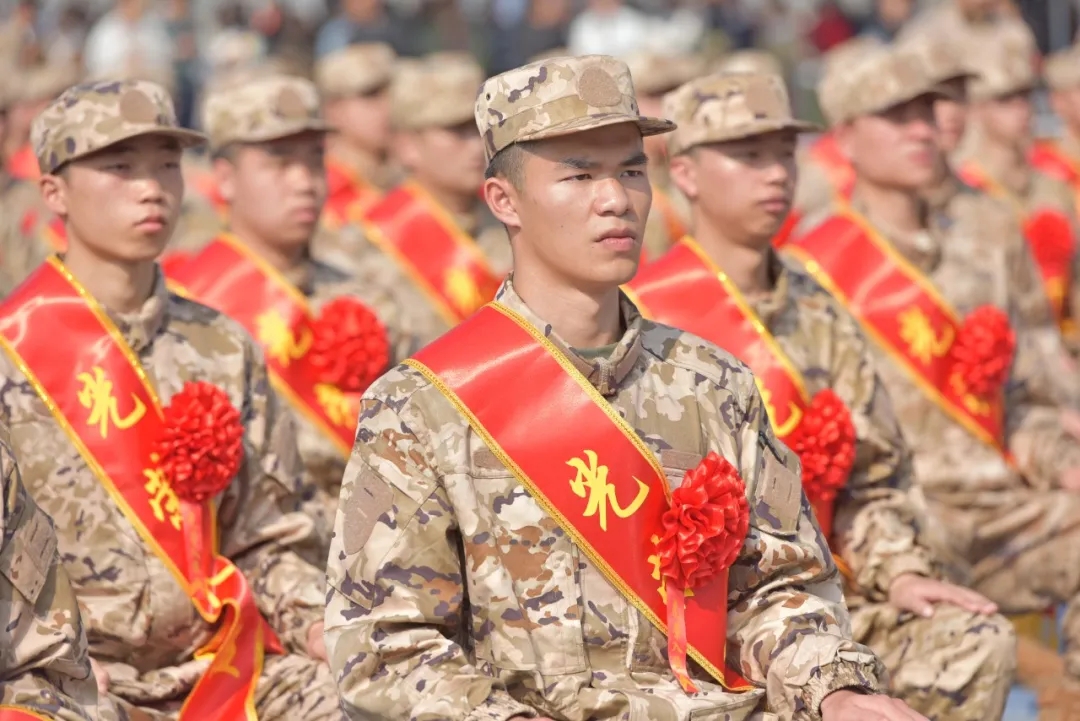 兴义市举行2026年上半年新兵入伍欢送仪式(图4)